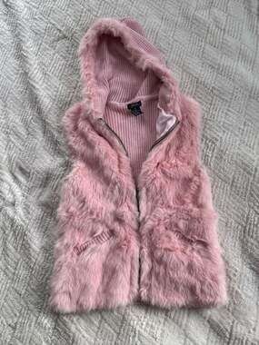SHINE NEW YORK Pink Rabbit Fur Hooded Zip-Up Knit Vest